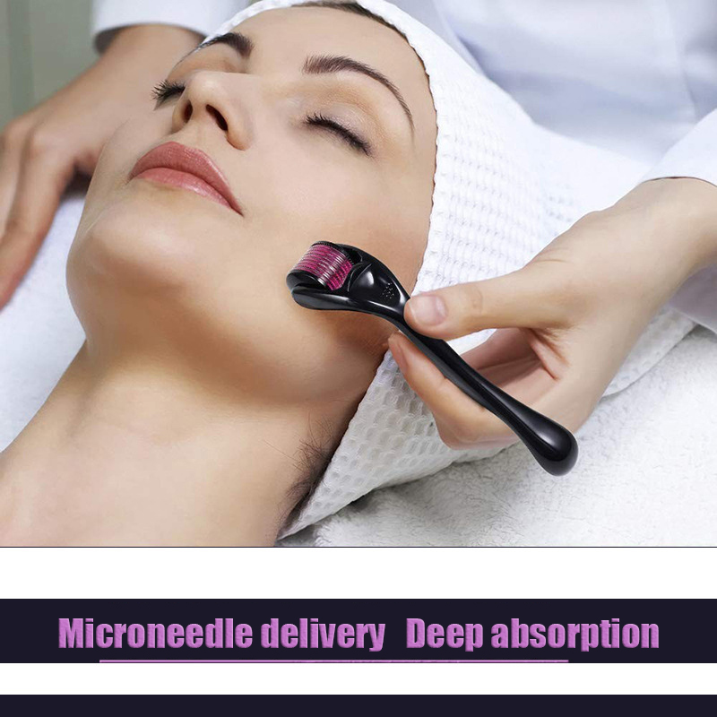 Skincare Routine - Rullo Massaggiante per Viso con Microaghi,